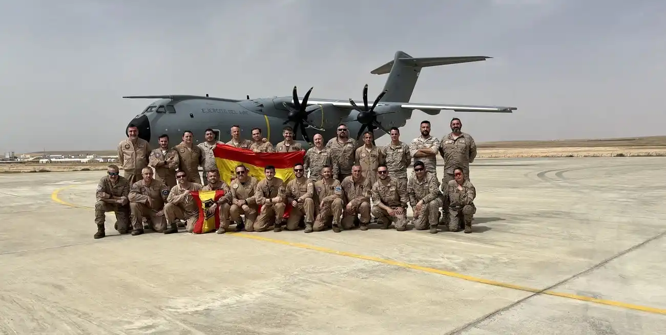 La Fuerza Aérea española previo a partir. Crédito: Ministerio de Relaciones Exteriores de España