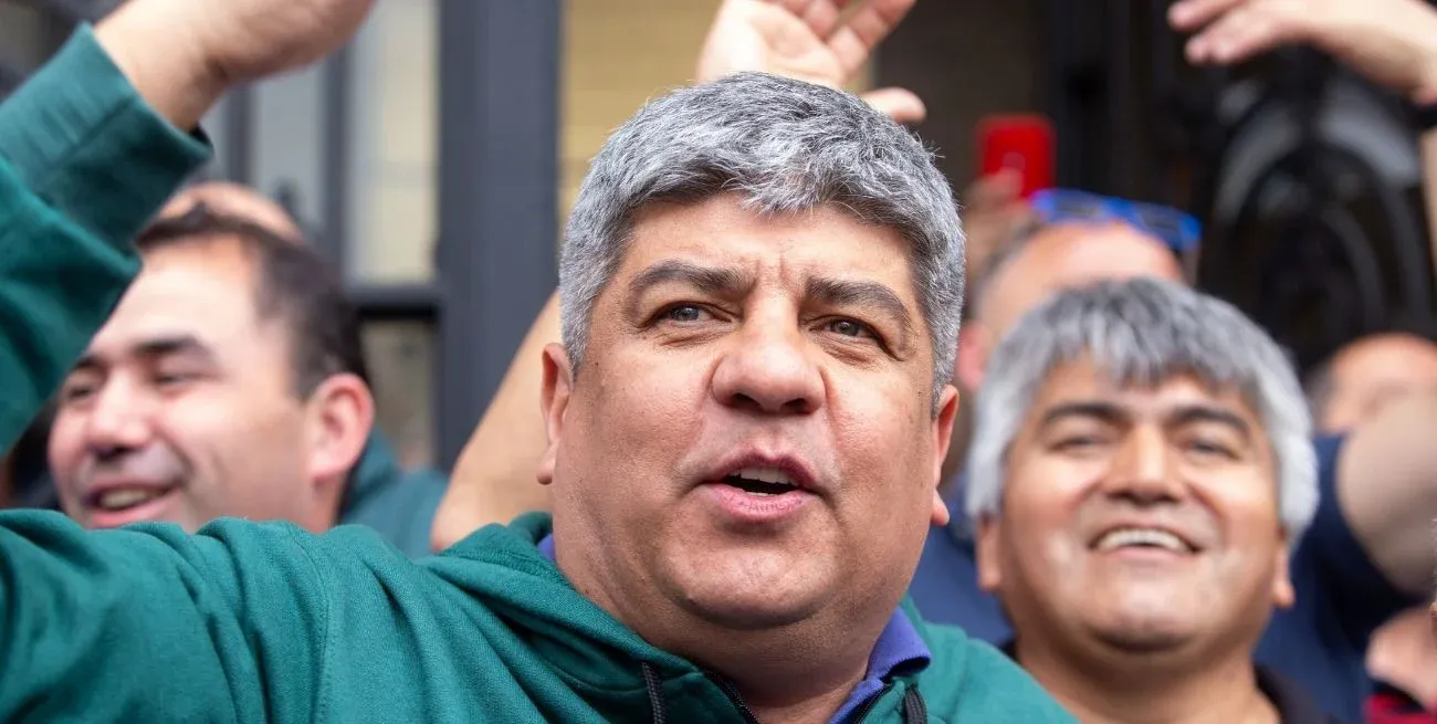 “La CGT está como está el país, en debate" dijo Moyano.
