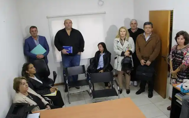 El gobierno mejoró la oferta salarial a los docentes en el marco de la conciliación