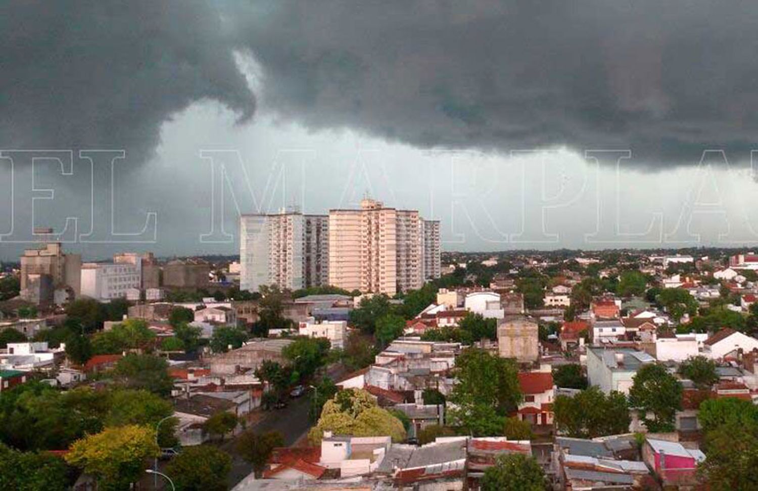 Posibles lluvias para darle la bienvenida al lunes