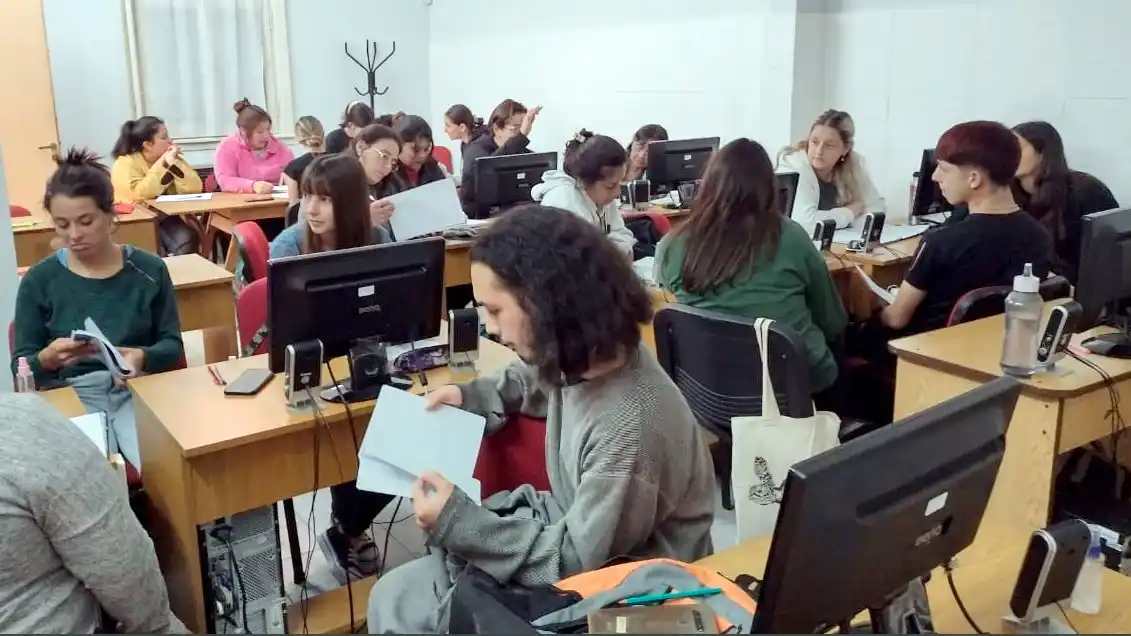 Cursos completos. Tanto en la modalidad presencial como virtual, los cupos están totalmente llenos