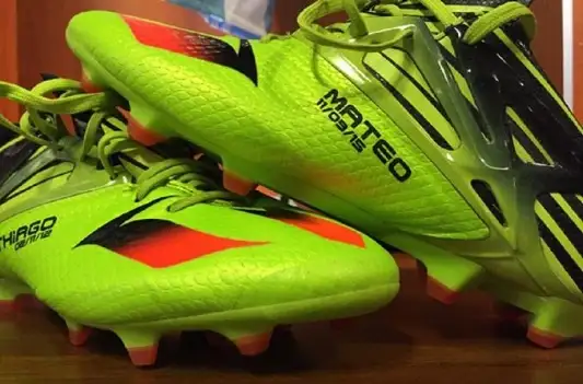 Mirá los botines que usará hoy Messi, dedicados a sus hijos