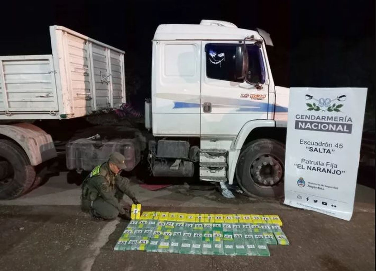 Incautan camión con 65 kilos de cocaína que tenía como destino Entre Ríos