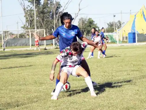Cuarteto de clasificaciones tras la disputa de una nueva jornada de la Copa Entre Ríos de fútbol femenino