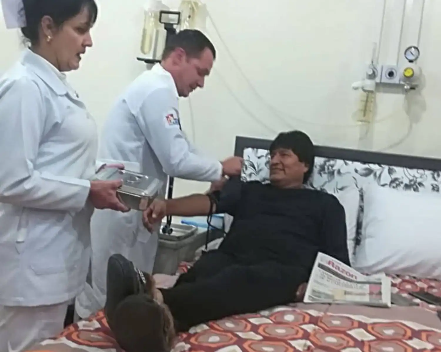 Evo Morales confirma que ha sido operado con éxito
