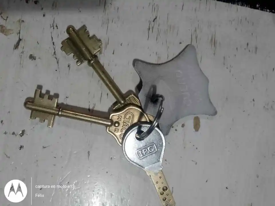 Hallaron llavero en la vía pública