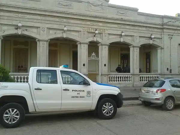 Allanaron un club y un bar por juego ilegal