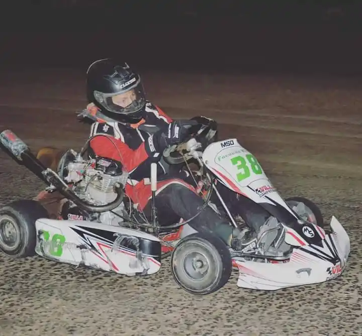 Karting: Gonzalo Beneduchi y Facundo Villa se subieron al podio en Salto