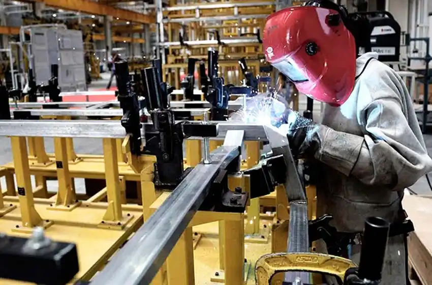 A partir de este lunes las empresas podrán solicitar el ATP en los sistemas de la AFIP