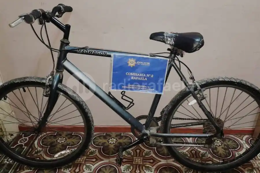 Con ayuda del Centro de Monitoreo, la Policía requisó una casa y recuperó una bici robada