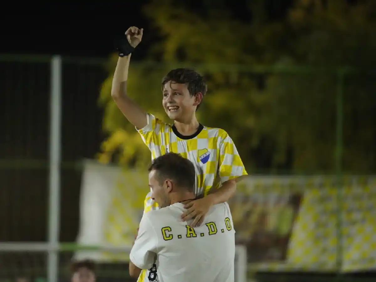 Deportivo Oeste es semifinalista