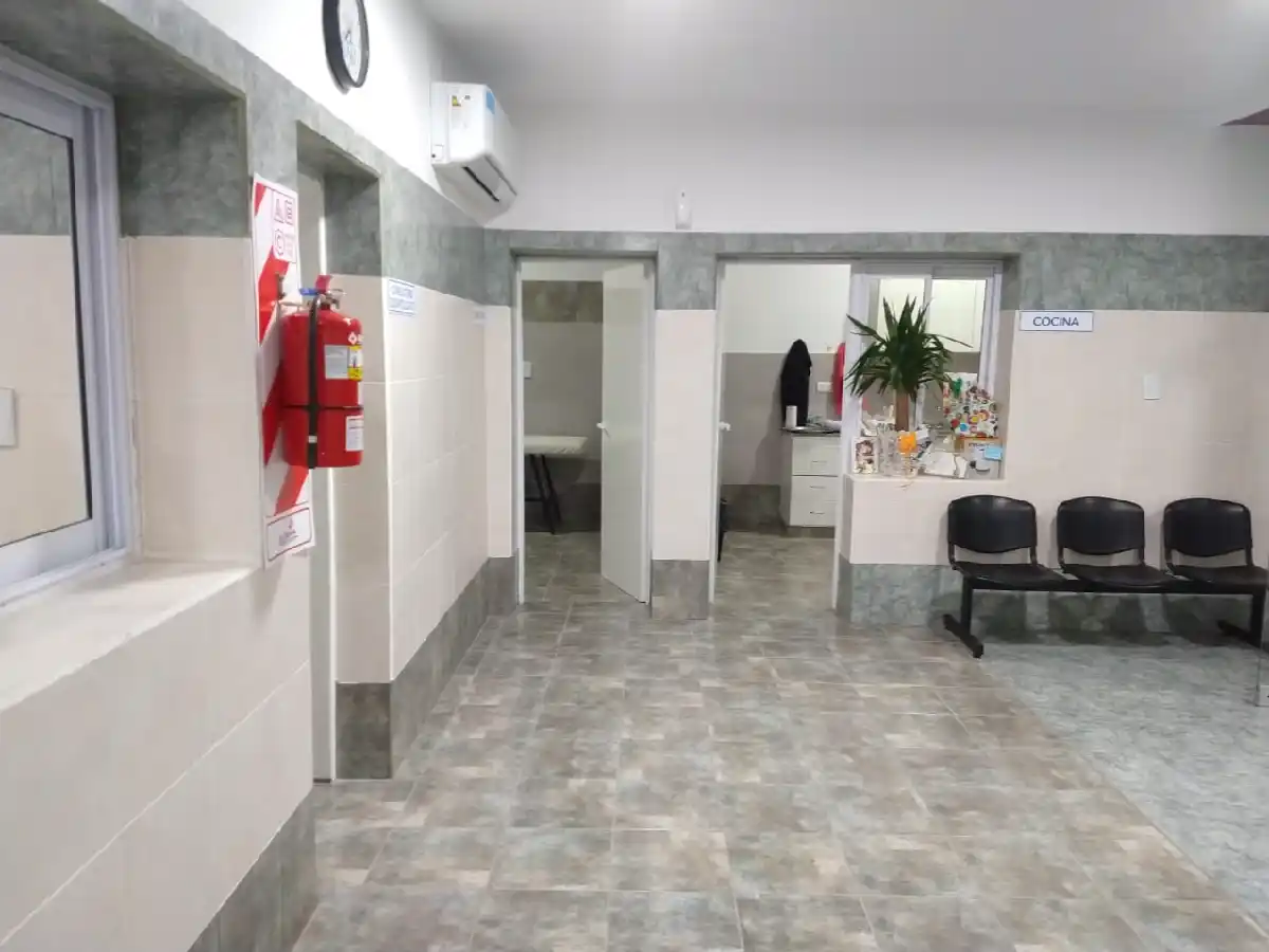 Con dispensario renovado  y ambulancia, San Bartolomé amplía su servicio de salud      