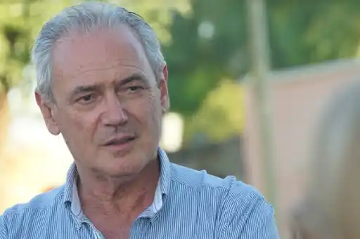 Benedetti exige que Cafiero de explicaciones en el Congreso por el "Vacunatorio VIP"