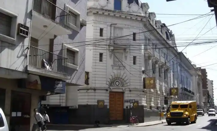 Buscan sumar a la provincia al capital accionario del Banco de Santa Fe