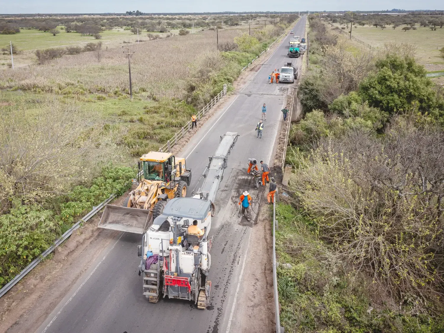 Más del 62 por ciento de avance en la mejora de seis rutas y un acceso