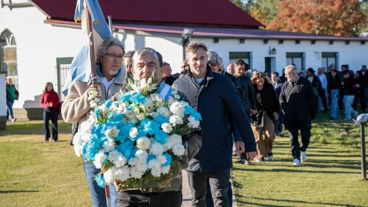 El acto se desarrolló en el Cenotafio de Malvinas ubicado en Pilar.