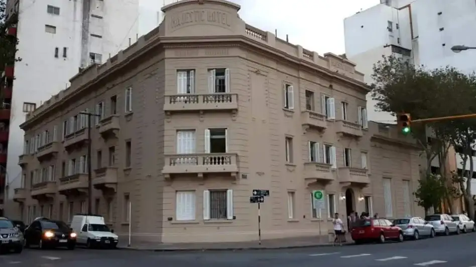 Los estudiantes señalaron como hecho reciente la instalación de una microcámara oculta en el Salón de Usos Múltiples por parte del equipo directivo del IPA.