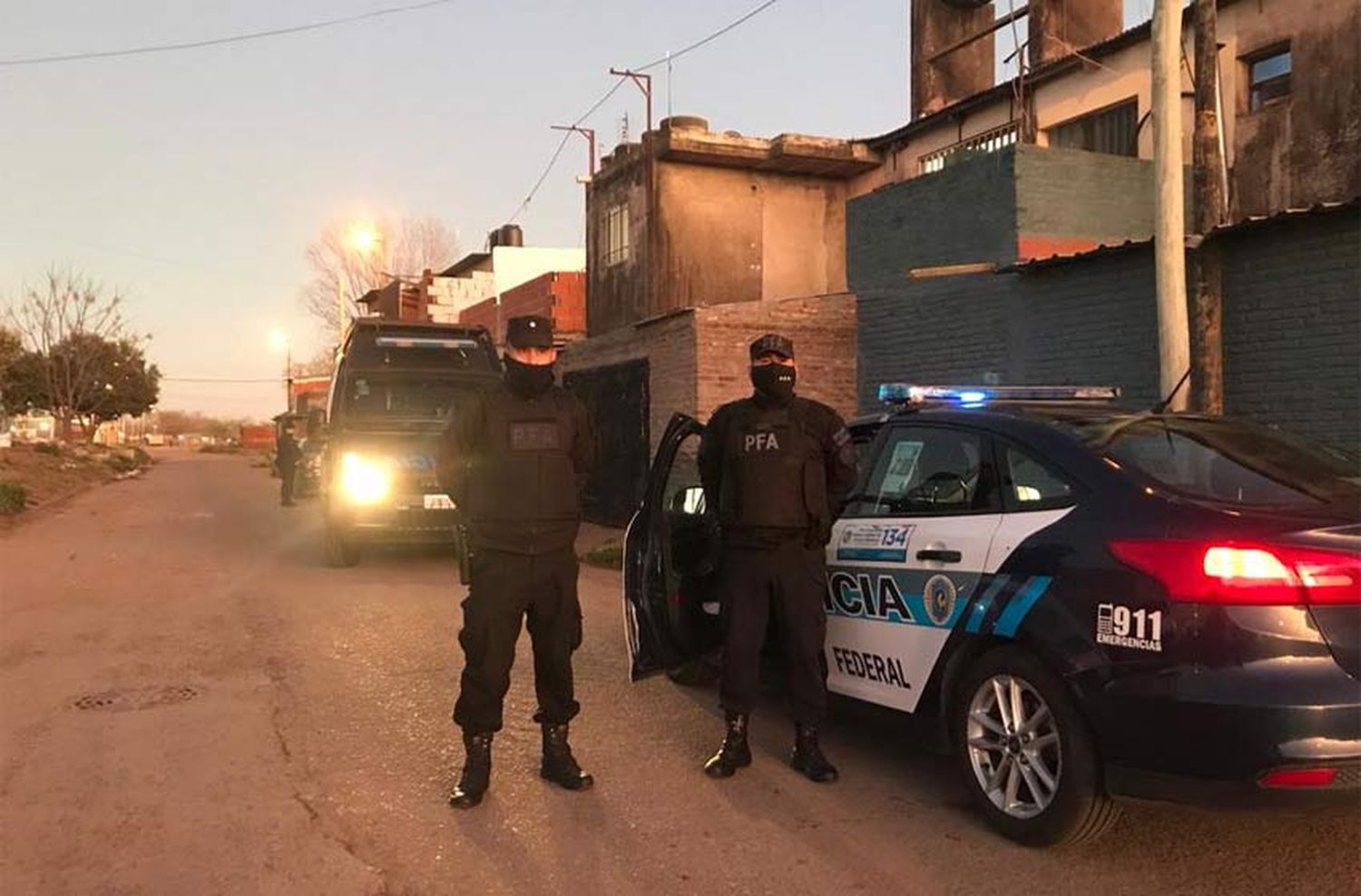 Detuvieron a 13 personas vinculadas a la banda narcocriminal Los Monos