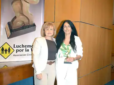 Nativa Seguros recibió el Premio “Luchemos por la Vida”