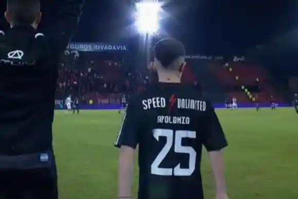 Debutó Mateo Apolonio en Riestra y se convirtió en el más joven en jugar en Primera en la historia del fútbol argentino