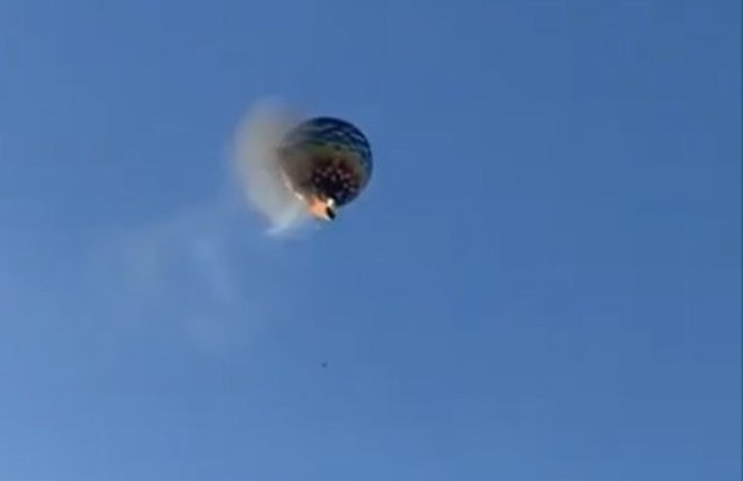 La tragedia tuvo lugar en un contexto en el que los paseos en globo son especialmente populares en junio.