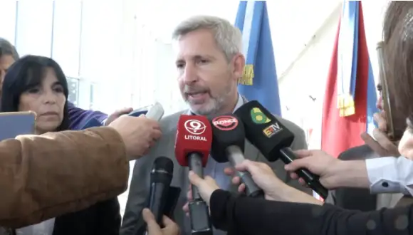 Rogelio Frigerio: “Los paros son contra los estudiantes”