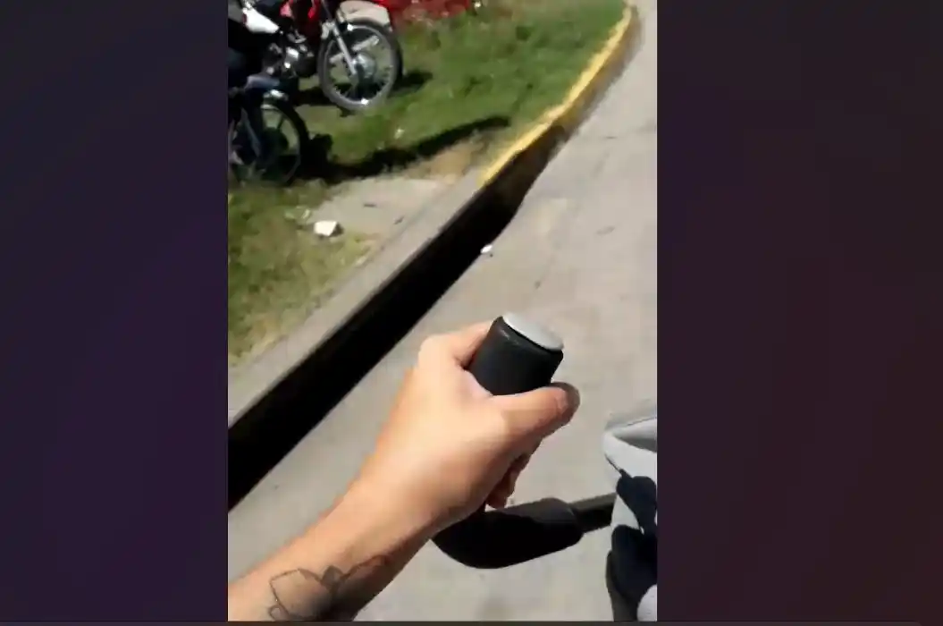 Acosador persigue a su victima