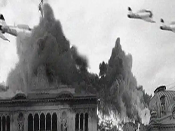 La historia del bombardeo en Plaza de Mayo de 1955, con Perón como protagonista