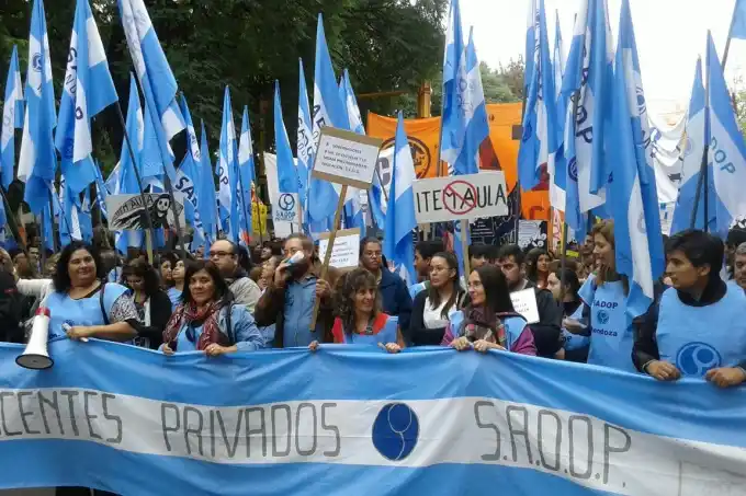 Tras la suspensión del diálogo con el Gobierno, Sadop define acciones