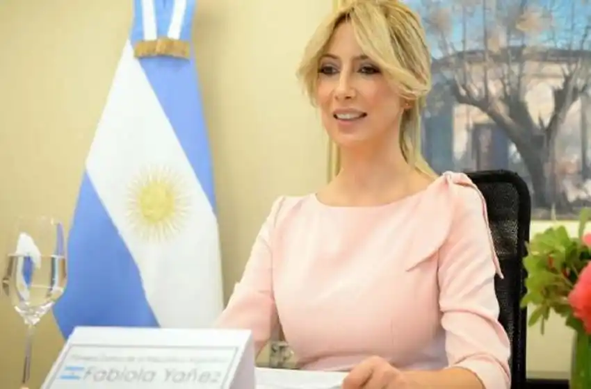 Fiesta en Olivos: Fabiola Yáñez se puso a disposición de la Justicia