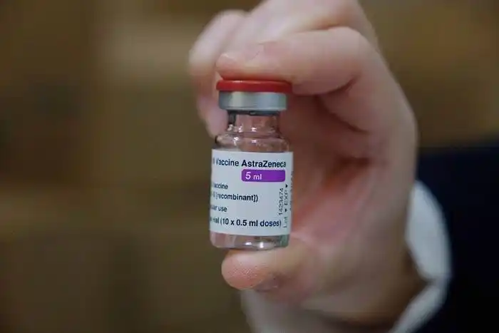 La OMS recomienda utilizar  la vacuna de Astrazeneca  sin restricciones de edad