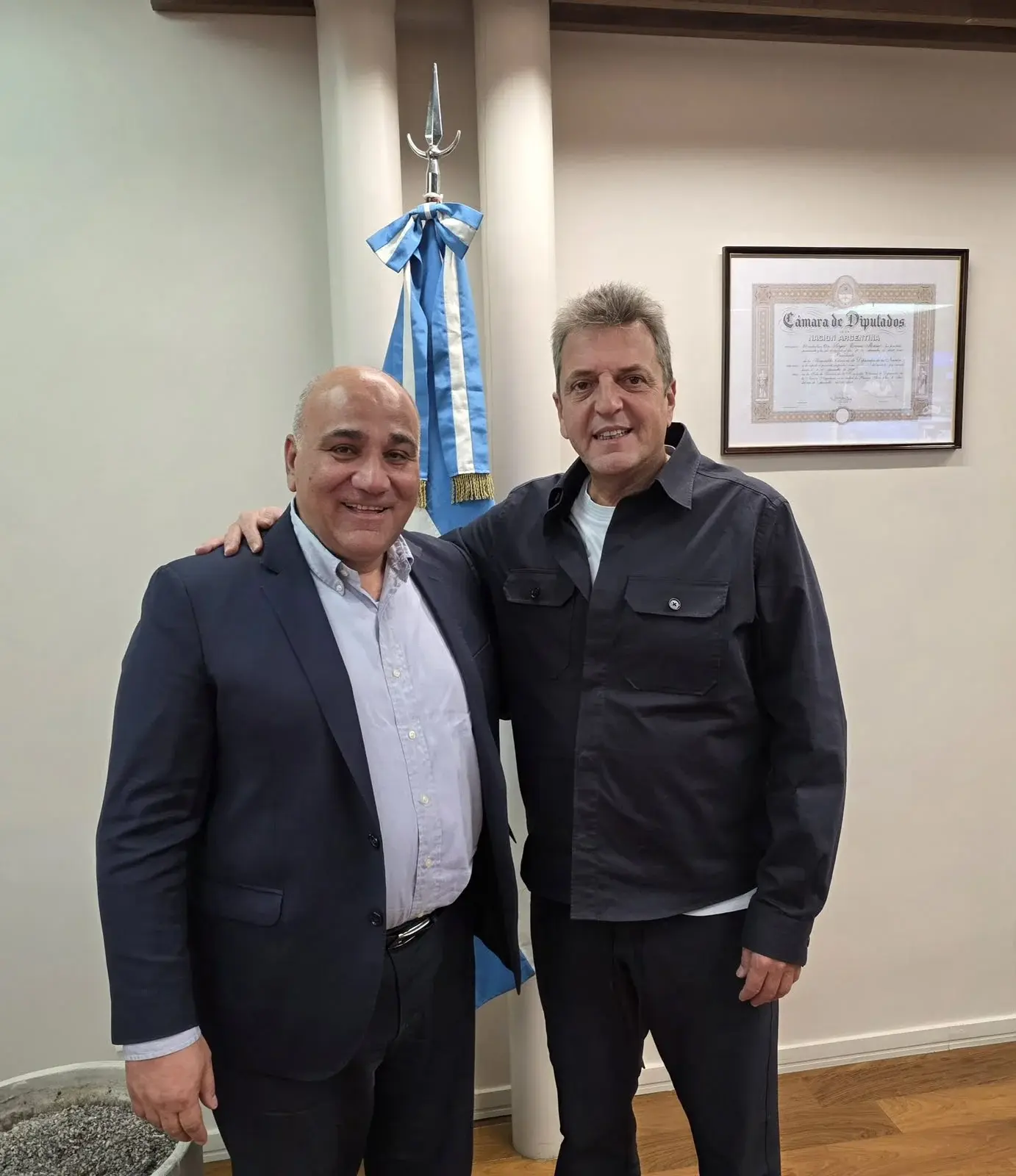 Massa se reunió con Juan Manzur para analizar la crisis de las economías regionales