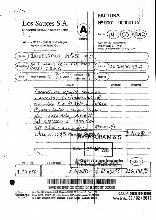 Salen a la luz las primeras facturas entre los Kirchner y Cristóbal López