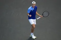 Cerúndolo avanzó y Schwartzman no pudo