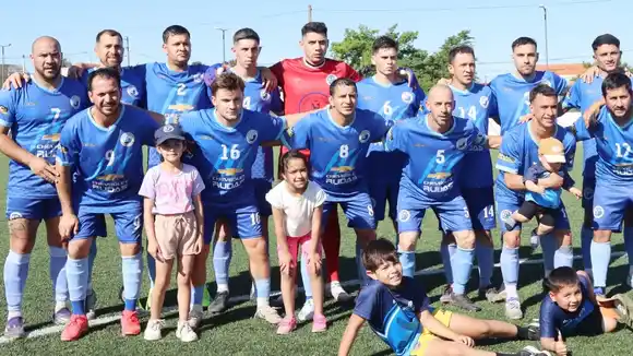 Salto Grande quedó a un punto del ascenso en el fútbol local