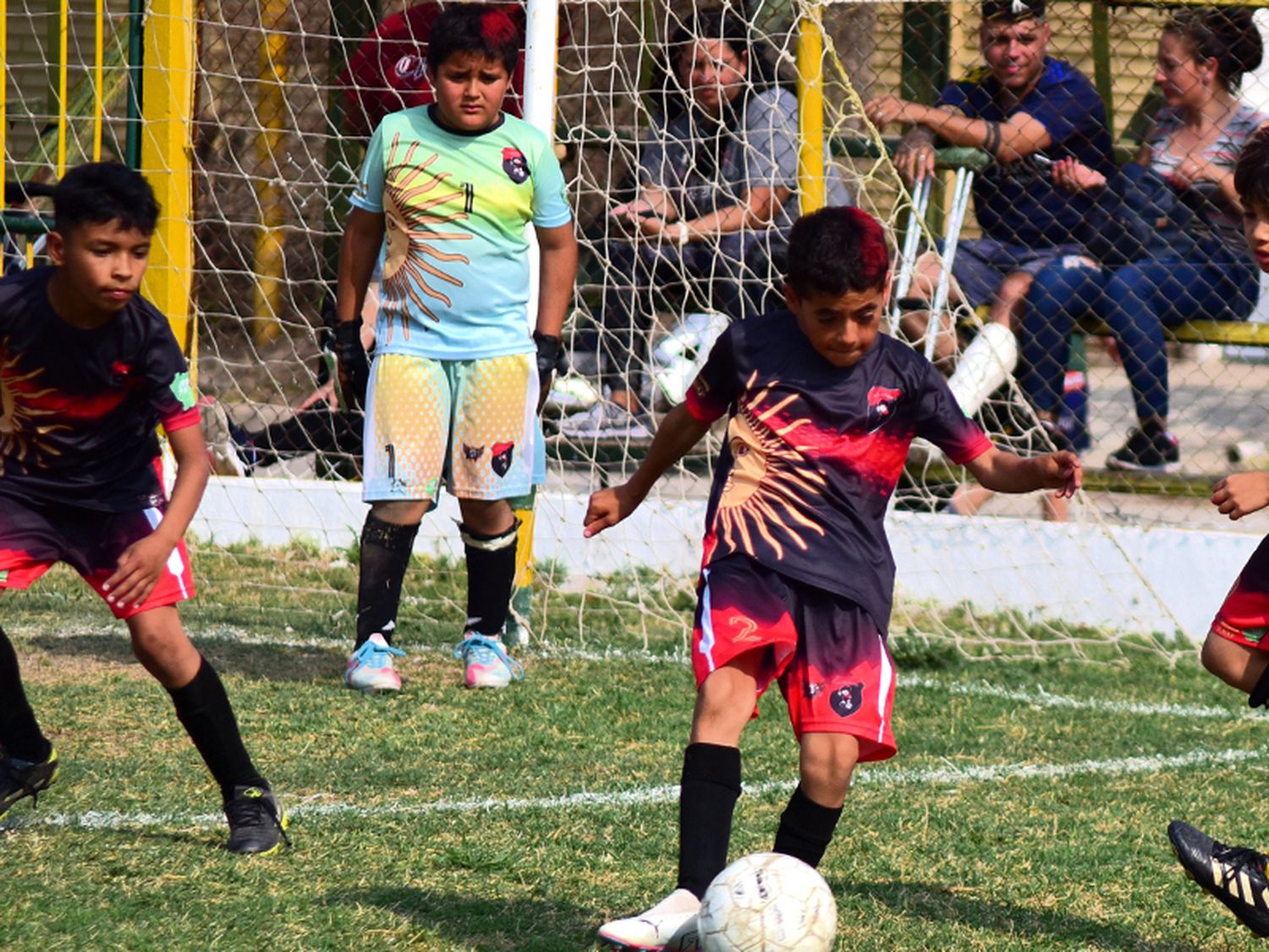 Los chicos cumplieron con la décimo octava fecha