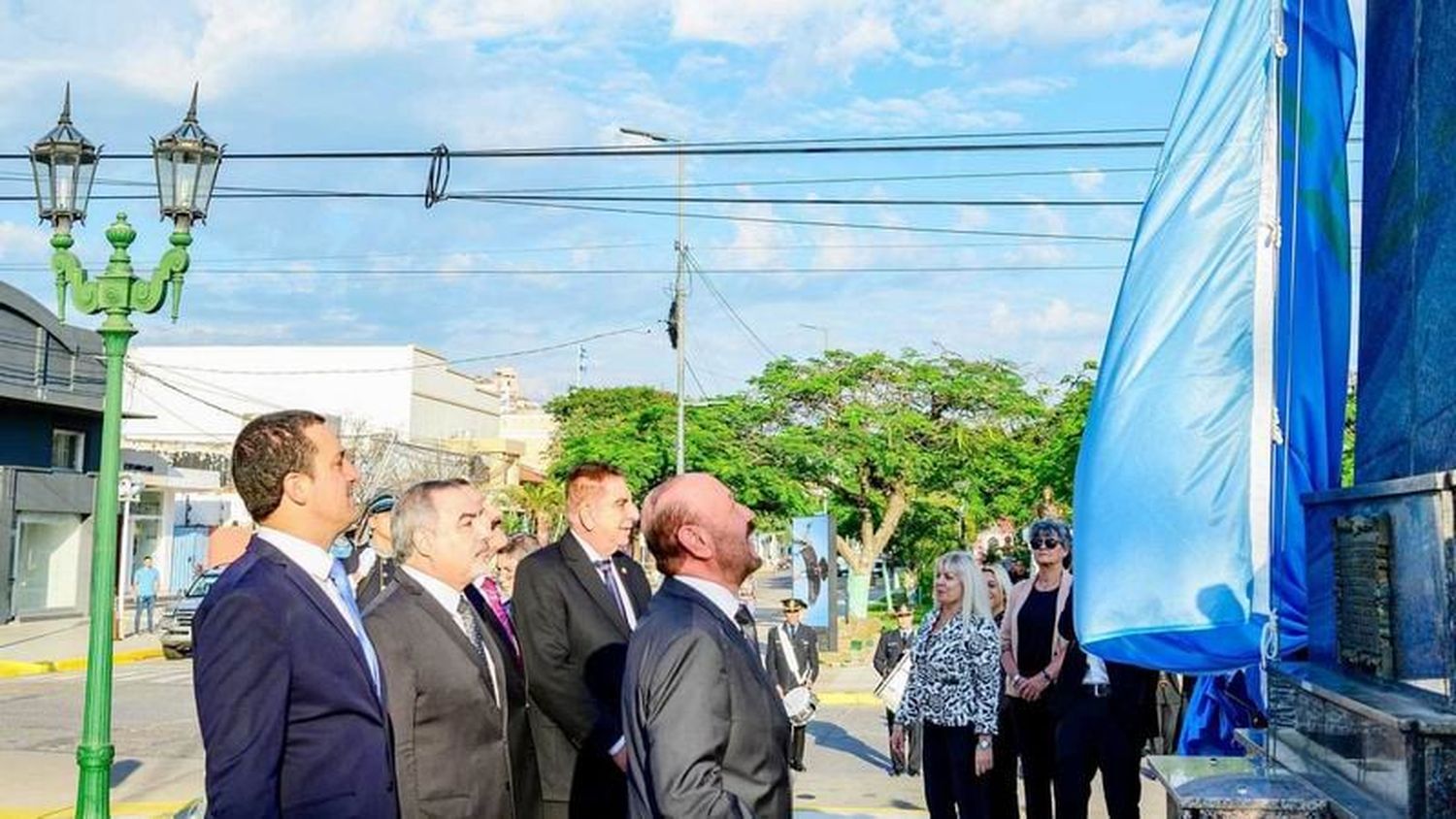 Gildo Insfrán encabezó el acto por el 68.º 
aniversario de la provincialización de Formosa