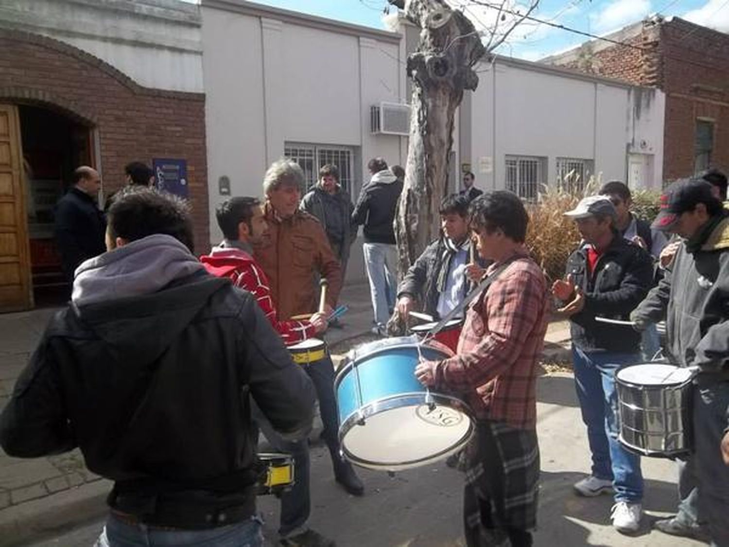 Denuncian que hubo 106 despidos injustificados en la empresa Valot de Zárate