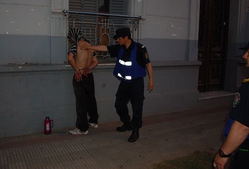 La semana pasada fue condenado y el domingo lo atraparon robando