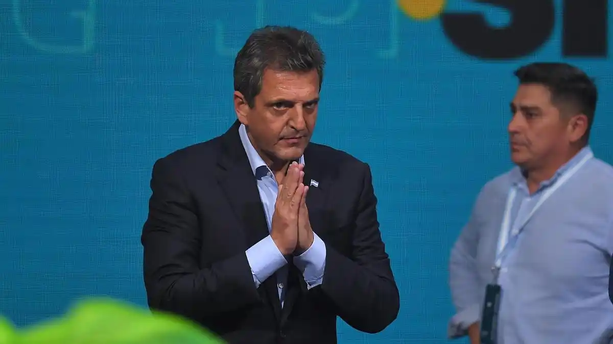 Sergio Massa se impuso en las presidenciales y habrá balotaje con Milei