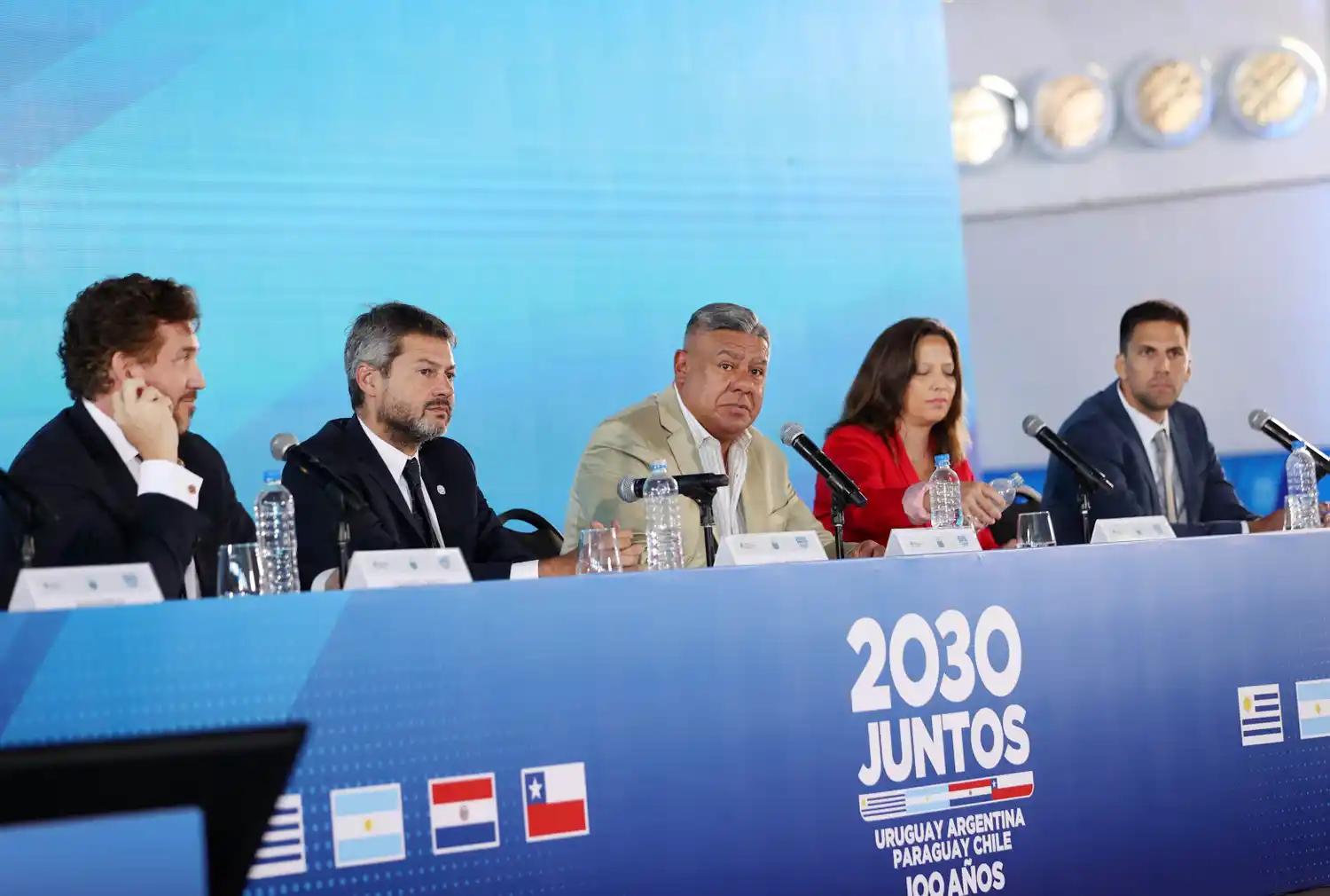 Domínguez, Lammens, Tapia, Benado Vergara y Galeano Harrison.