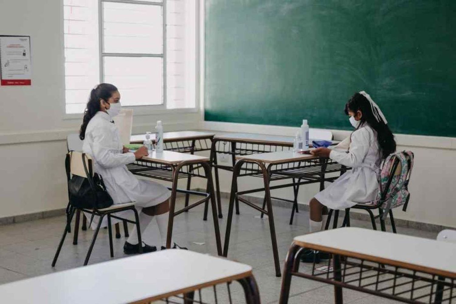 La próxima semana se agregan 45 minutos más de clases en las escuelas