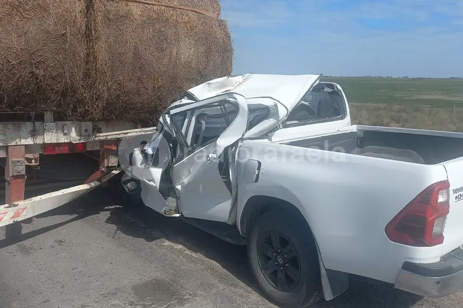 Grave accidente en la Ruta 34: Bomberos tuvieron que rescatar a un conductor atrapado