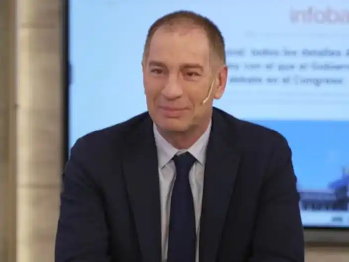 Santilli volvió a apuntar contra Kicillof y le reclamó “coherencia”