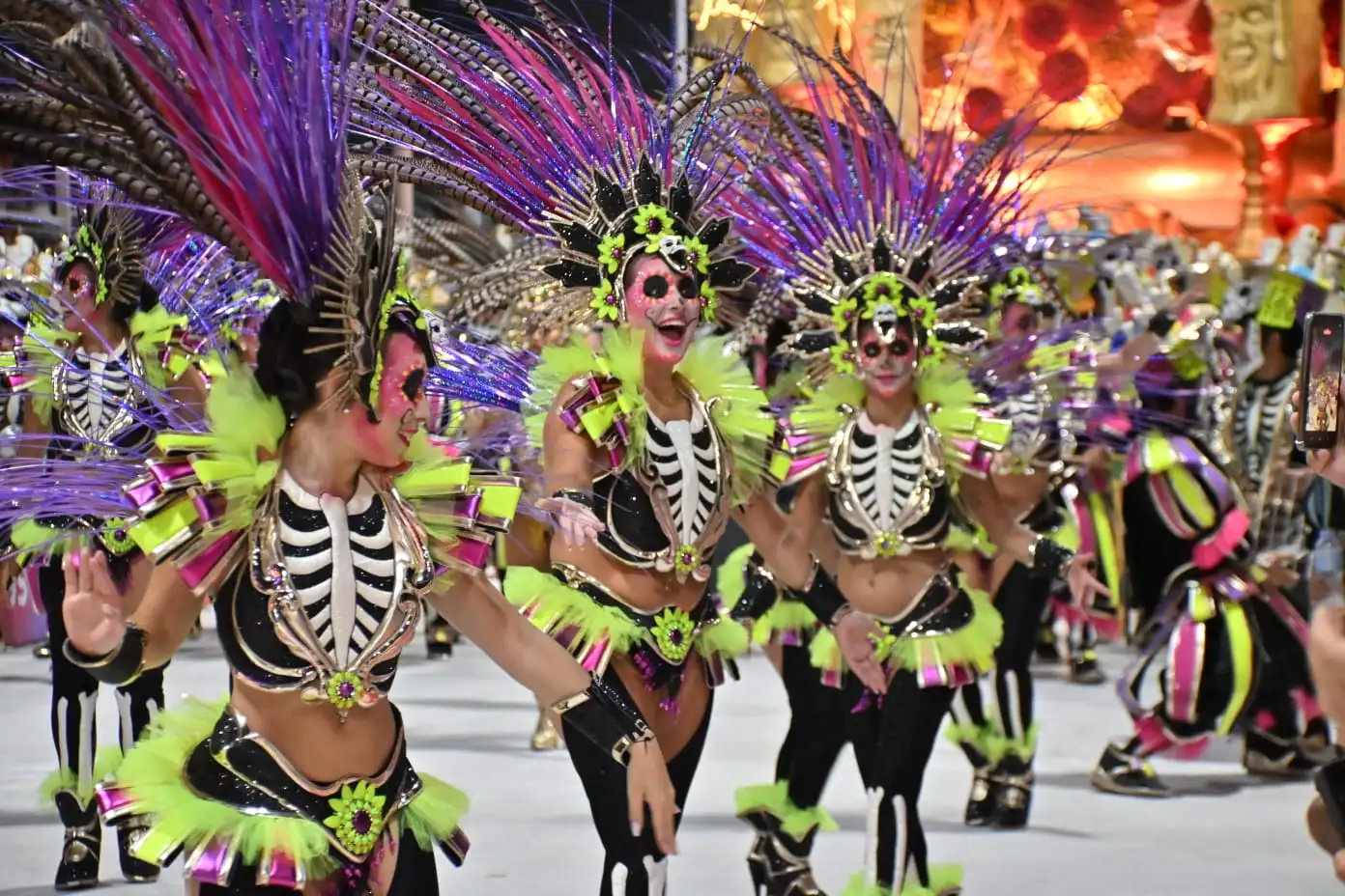 Reviví la quinta noche del Carnaval del País a través de la transmisión oficial