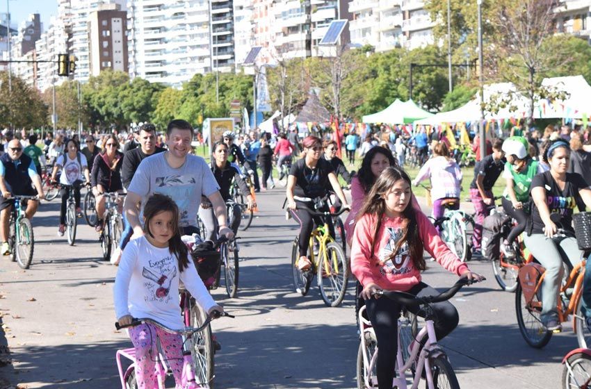 Calle Recreativa y un doble festejo: cumple 8 años y alcanza las 400 ediciones