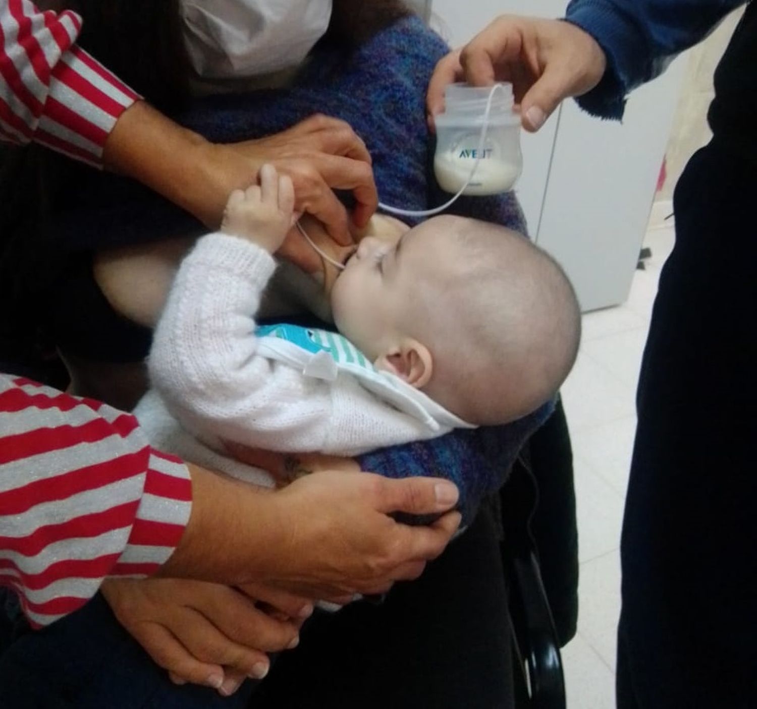 El 70% de las mujeres que van a parir al Hospital Centenario "llegan sin información de lactancia"