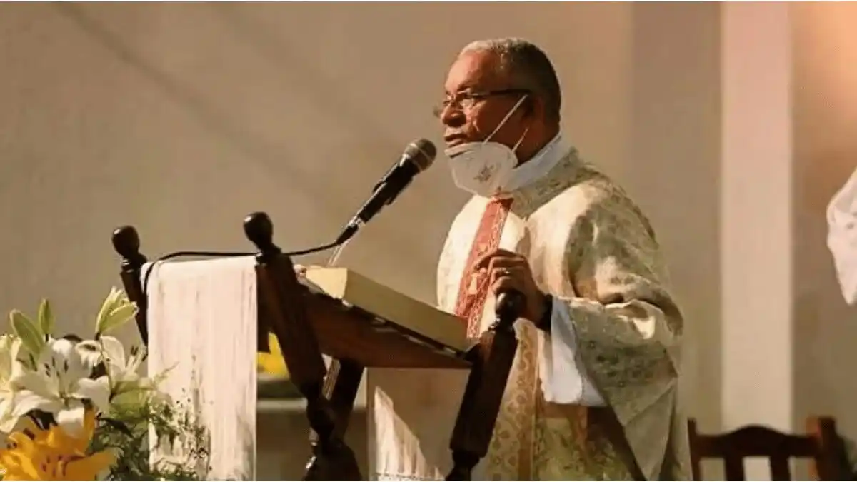 Cura venezolano que acusaron de huir de Argentina con $20 mil se defendió: “Me difamaron diciendo que era un delincuente”  