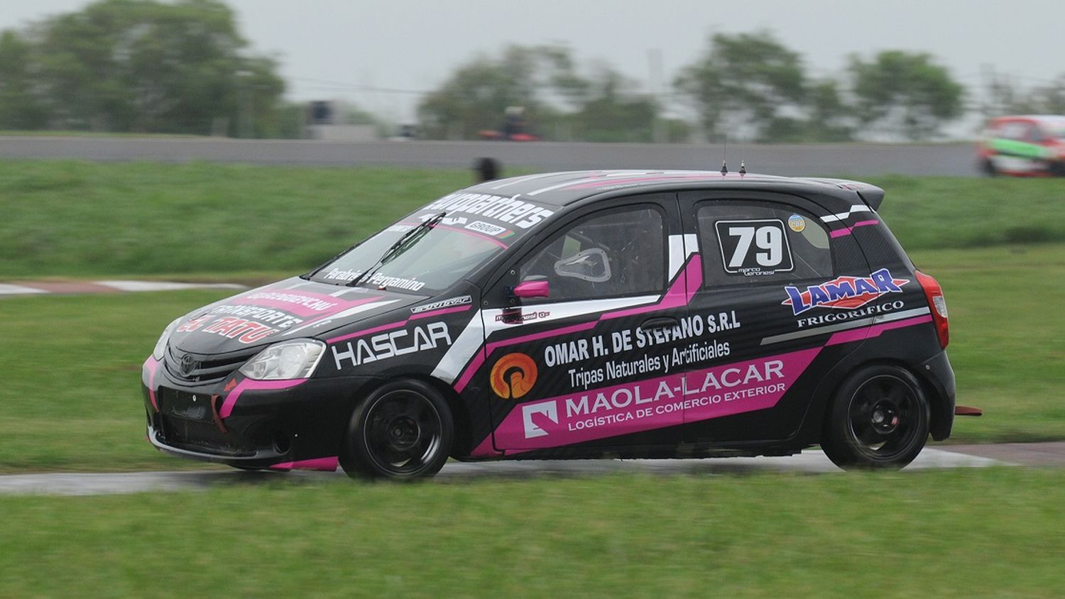 La lluvia complicó a Marco Veronesi en la primera clasificación de la Clase 2