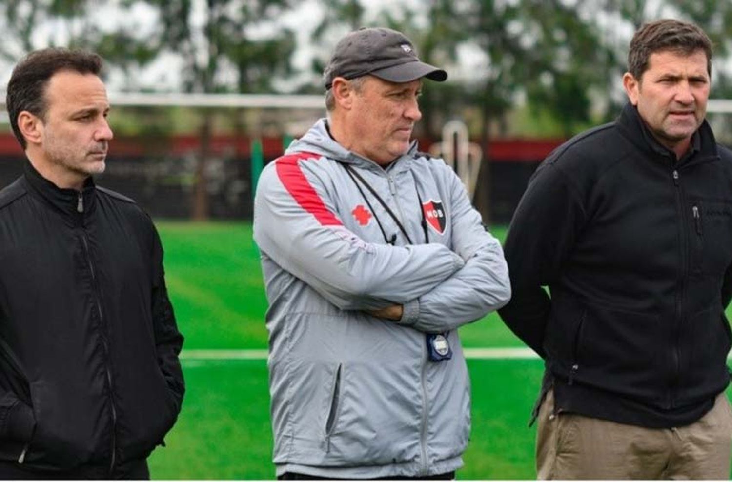 Borrón y cuenta nueva: Lunari arrancó su ciclo como entrenador interino en Newell's que ya piensa en Tigre